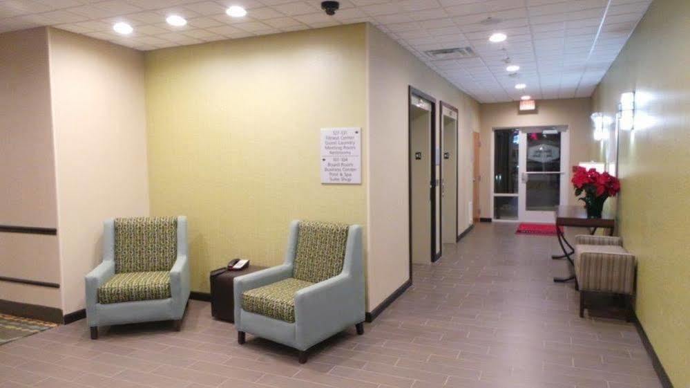 Hampton Inn And Suites Parkersburg Downtown Extérieur photo